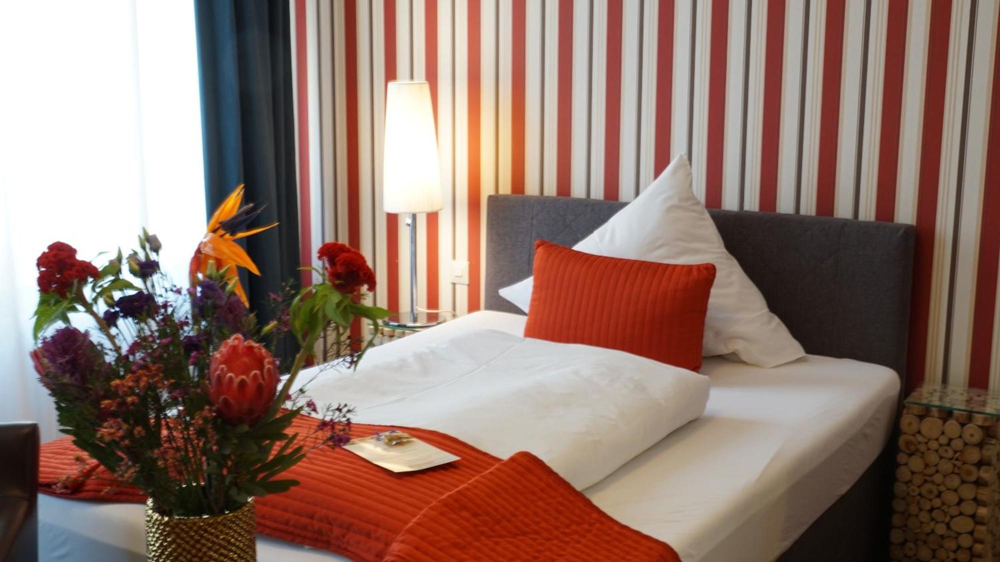 Suiten Hotel Dependance Laterne Baden-Baden Ngoại thất bức ảnh